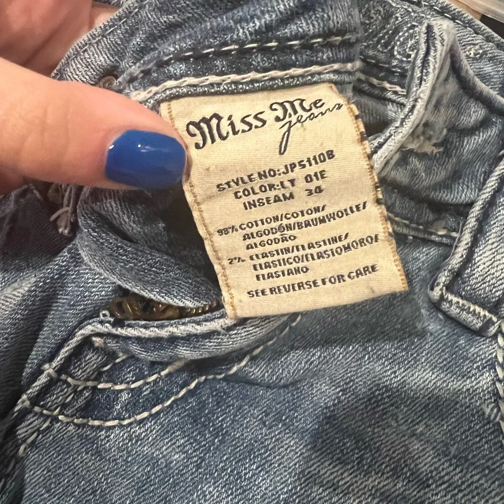 Miss Me Jeans - Picture 5 of 7